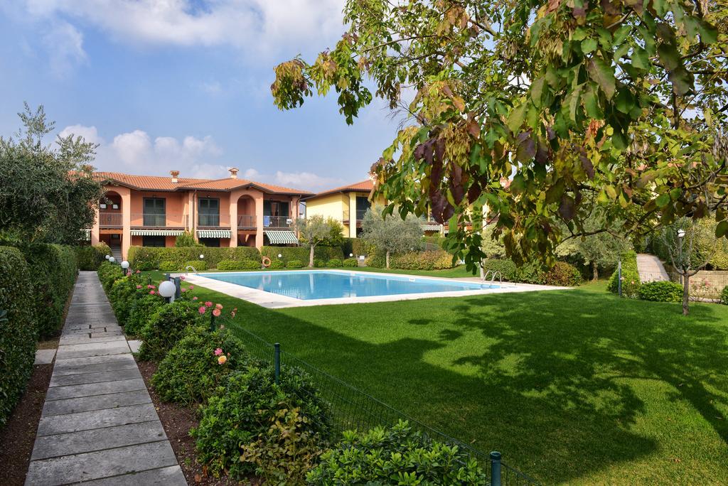 Casa Vacanze Serraglie Raffa Екстериор снимка